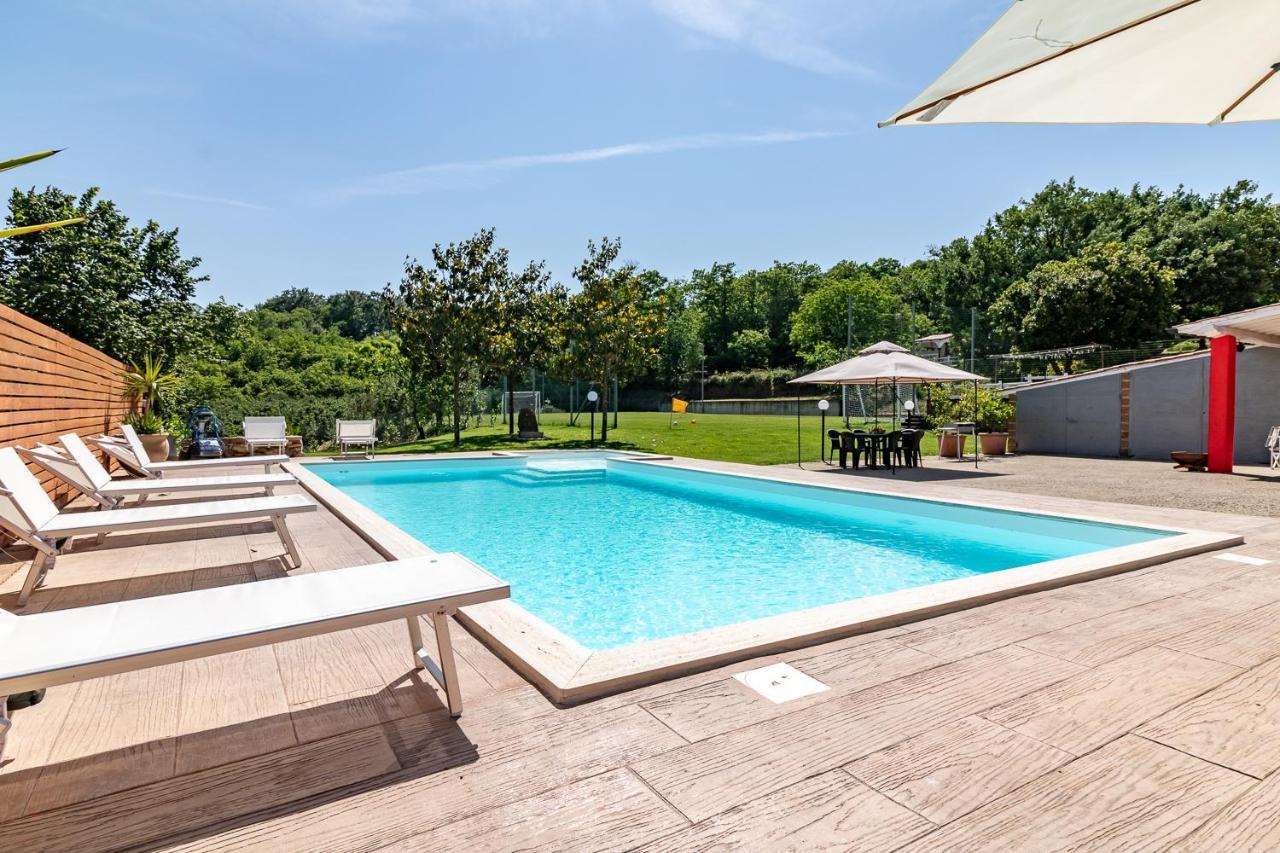 Villa Vacanze La Quercia Carbognano Luaran gambar