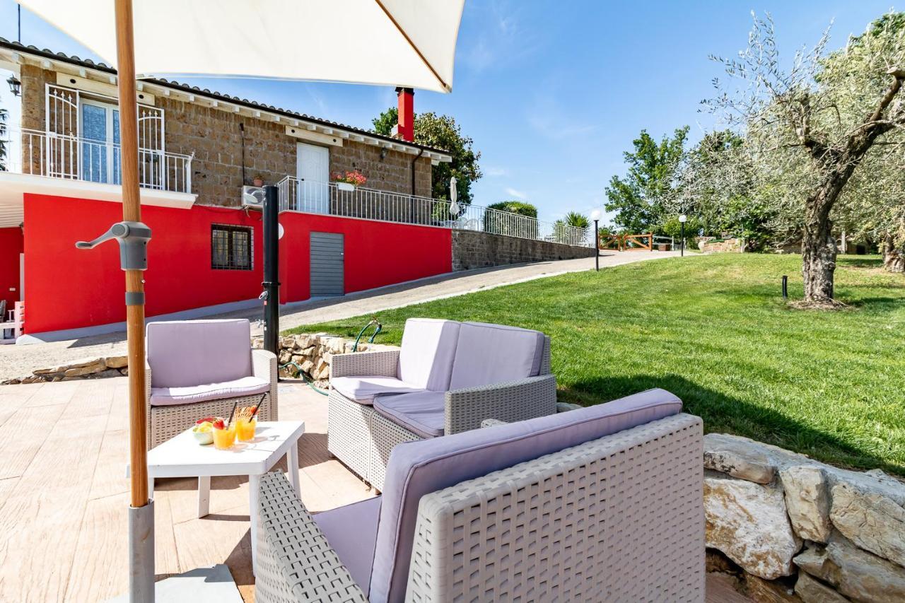 Villa Vacanze La Quercia Carbognano Luaran gambar