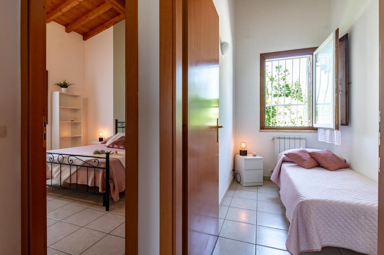 Villa Vacanze La Quercia Carbognano Luaran gambar