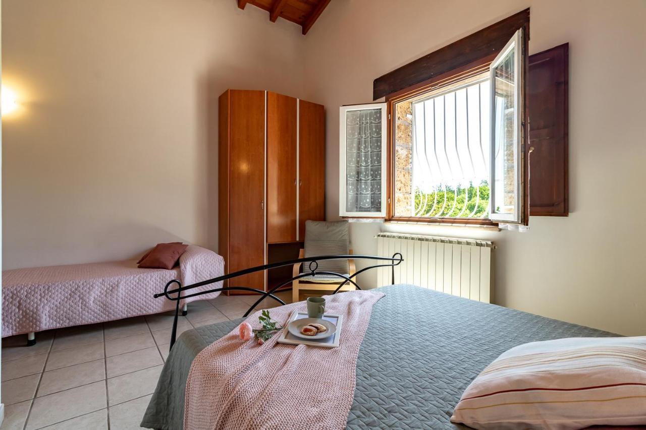 Villa Vacanze La Quercia Carbognano Luaran gambar